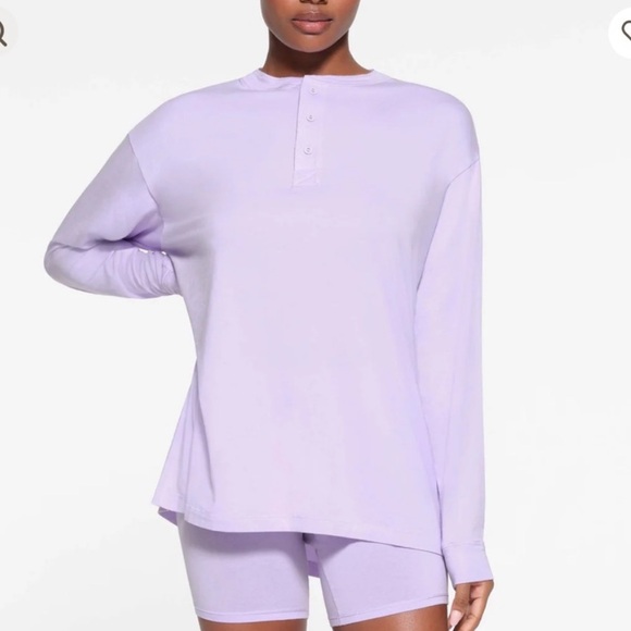 SKIMS Tops - SKIMS Boyfriend Long Sleeve Henley. Size Small. New Without Tags.